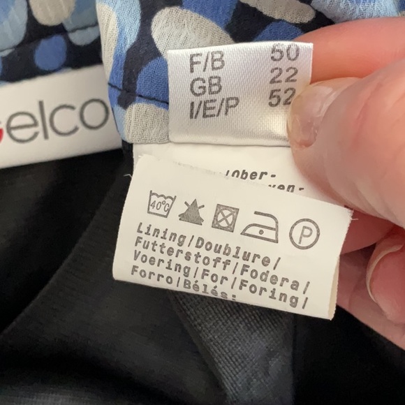 Gelco Skirt Set - Picture 13 of 16